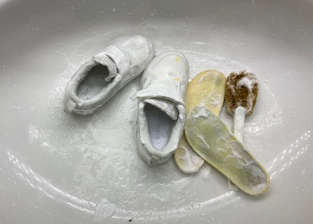 ウタマロ石鹸と上履